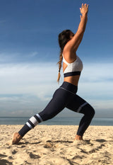 BYO ACTIVE - OARSOME CROP TOP IN NAVY & WHITE