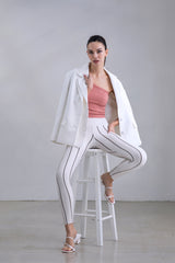 Salisa - Loose-Fit Blazer in White