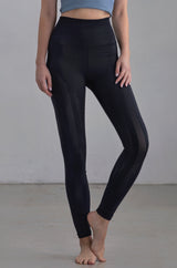 Avocado - Breezy Leggings in Black