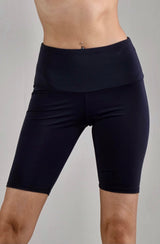 Onzie - High Rise Biker Shorts in Black