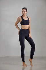Onzie - Selenite Midi Leggings in Black