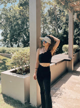 Wiskii - Dynamic Scallop Sports Bra in Black