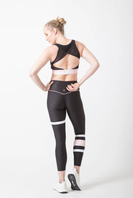 BYO ACTIVE - OARSOME CROP TOP IN BLACK & PINK