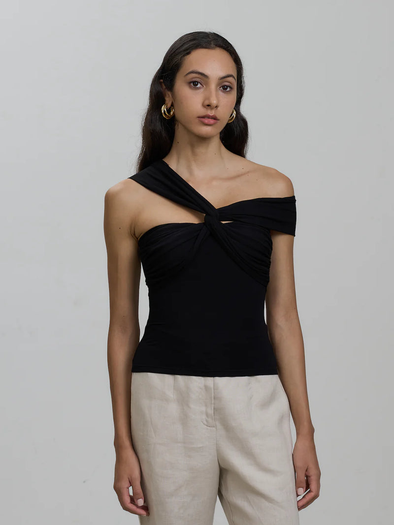 Emvy - Vera Padded Top in Black