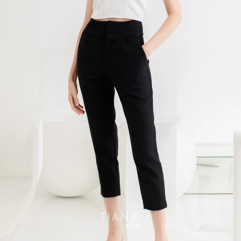 TIANA - Irina Slimming Pants in Black