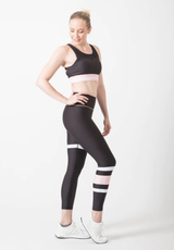 BYO ACTIVE - OARSOME CROP TOP IN BLACK & PINK
