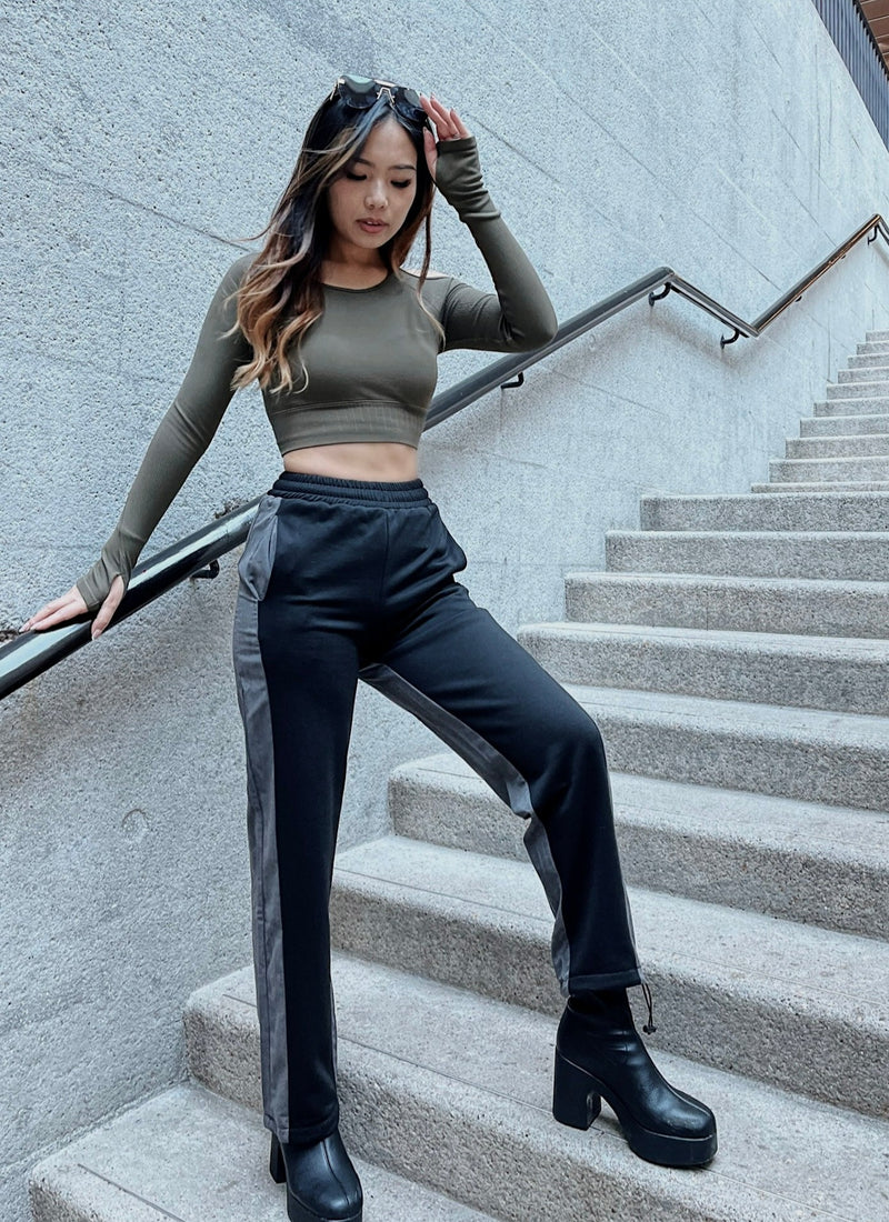 GYM & TONIC - Gen Z Duo Fabric Joggers in Black and Grey
